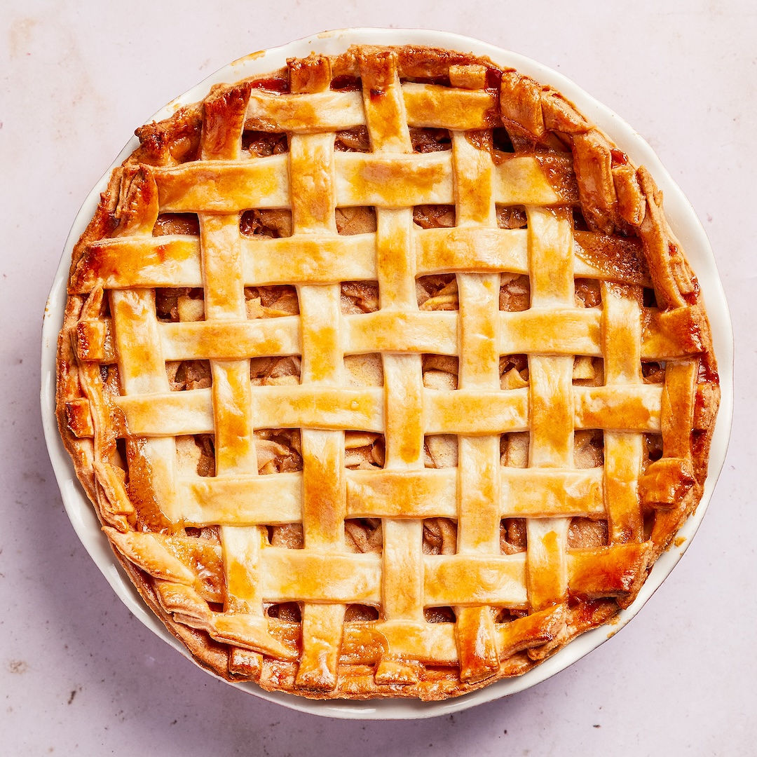 Artisan- Traditional Apple Pie (9” pie)