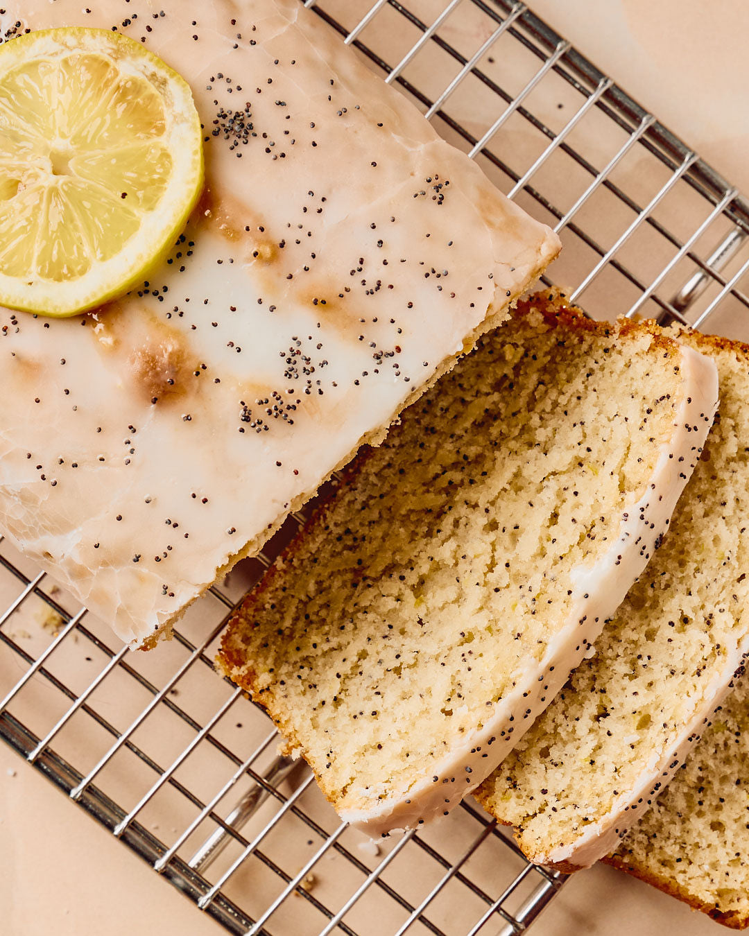 (Vegan) Lemon Poppyseed Loaf