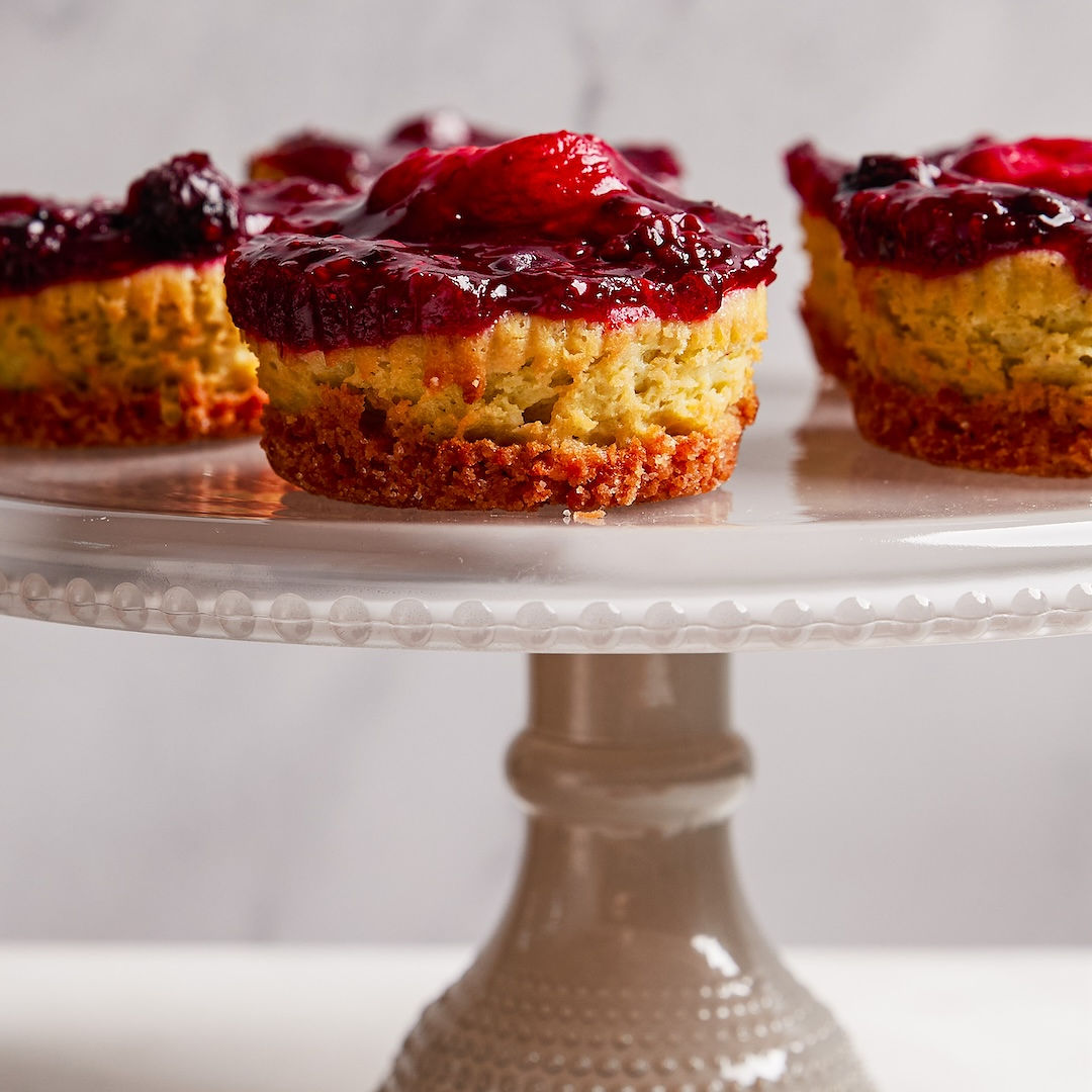 Bites- Matcha Cheesecake with a Berry Compote (includes 6 per order)